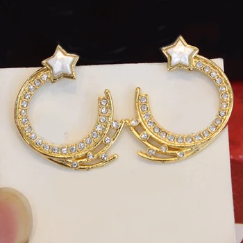 Garsus prancūzų prekės ženklas 2024 Nauja mada Auksiniai pusapvaliai maži auskarai moterims Aukštos kokybės žvaigždžių deimantų papuošalai Punk tendencija