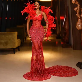 Geriausi Nigerijos stiliai Raudonojo krištolo nėriniai Afrikos prom suknelės Plunksna karoliukais Seksualu Žiūrėti Thru Long Prom chalatai Oficiali vakarėlio suknelė