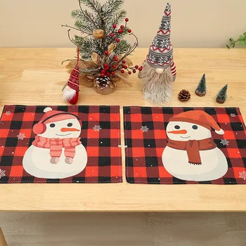 Kalėdinis stalas Placemat Placemats Dekoratyviniai plaunami stalo kilimėliai Sniego senis Snaigės ir žiemos sniego senis
