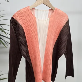 ALSEY Miyake Plisuotas paprastas apvalus kaklo koloblokavimas Kasdieniai marškinėliai ilgomis rankovėmis moterims 2024 m Naujas korėjiečių plonas topas moterims