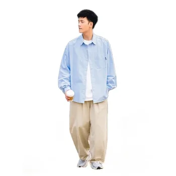 Šviesiai mėlyni japoniški sluoksniuoti smailios apykaklės marškiniai vyriškam pavasario/vasaros naujam laisvam prigludimui ilgomis rankovėmis marškinių švarkas