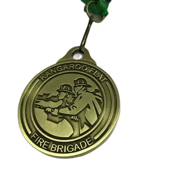 pritaikytas sportinis medalis iš viso metalo su medalio juostele / 250vnt