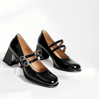 Mary Jane batai 2023 Fashion Square Toe Aukštakulniai Sagtis Viengubi batai Sekli burna Dizainerio Moteriški vakarėlių suknelės batai