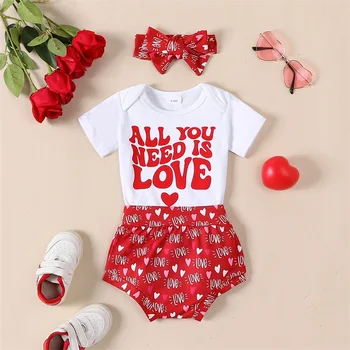 Baby Girl Valentino apranga Trumpomis rankovėmis meilės atspaudas Romper smėlinukas Ruffle šortai Kūdikių Valentino drabužiai