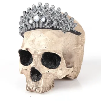 Moquerry Crown King Žmogaus kaukolės modelis Derva Kaukolės galva Meno kopija Pagrindinis baras Dekoras Helovino derva Modeliavimas kaukolės dekoras Hogaras