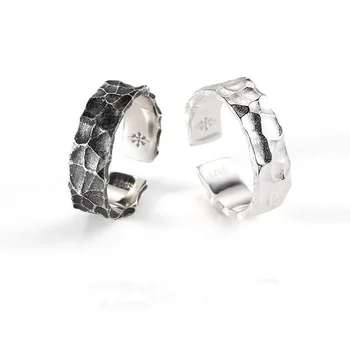 Karštas vintažinis akmens tekstūros poros žiedai Moterys Tibeto sidabrinis juodas žiedas šauniems vyrams Juvelyriniai dirbiniai Punk Juvelyrinių dirbinių dovanų didmeninė prekyba