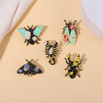 Vabzdžių sagė Vabalas Kandis Skorpionas Metalinis ženkliukas Papuošalai Didmeninė prekyba Anime smeigtukai Ženkliukai ant kuprinės Priedai Sagės drabužiams
