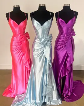 Satin Prom suknelės Spagečių dirželis Ilgos vakarėlių suknelės V-Kaklas Be nugaros Peteliškės Padalinti oficialūs chalatai