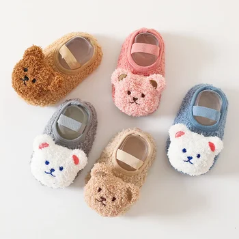 Kūdikio grindų kojinės Žieminiai sustorėję kūdikių kambariniai batai Vaikiškos grindys Kojinės Mažylio batai Minkšti padai Neslidūs