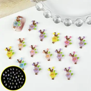 Gėlių nagų lipdukai patrauklūs Paprasta naudoti Mielas animacinis filmas Unikalus dizainas Patvarus nagų dekoravimas Dėvėti nagų pleistras Šviečiantis