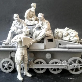 1:16 Liejamos dervos figūrėlės modelio dėlionės rinkinys Figūrėlės Tankų kariai (4 žmonės) (įskaitant kaminus) Nedažytas nemokamas pristatymas
