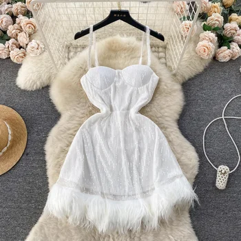 Foamlina White Gift Sequin Short Dress For Women 2023 Nauja liemenėlė be rankovių Camis suknelė Dirželis Plunksna Blizgučiai Suknelės Mini