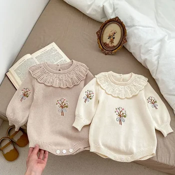 2023 Rudens mergaičių drabužiai Smėlinukas Mažylis Dailus mezginys Vieno gabalo siuvinėjimas Vaikiškas megztinis Kombinezonas