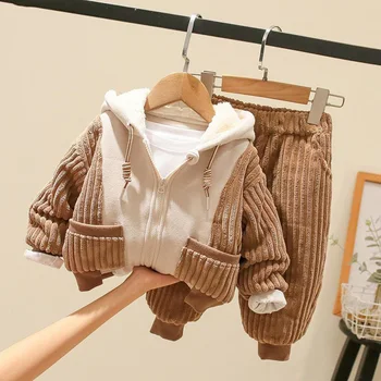 2023 Rudens žiemos mados velvetinis kūdikių berniukų drabužių komplektas Korėjietiškas pleistras su gobtuvu šiltas viršus + kelnės 2PCS vaikų laisvalaikio apranga